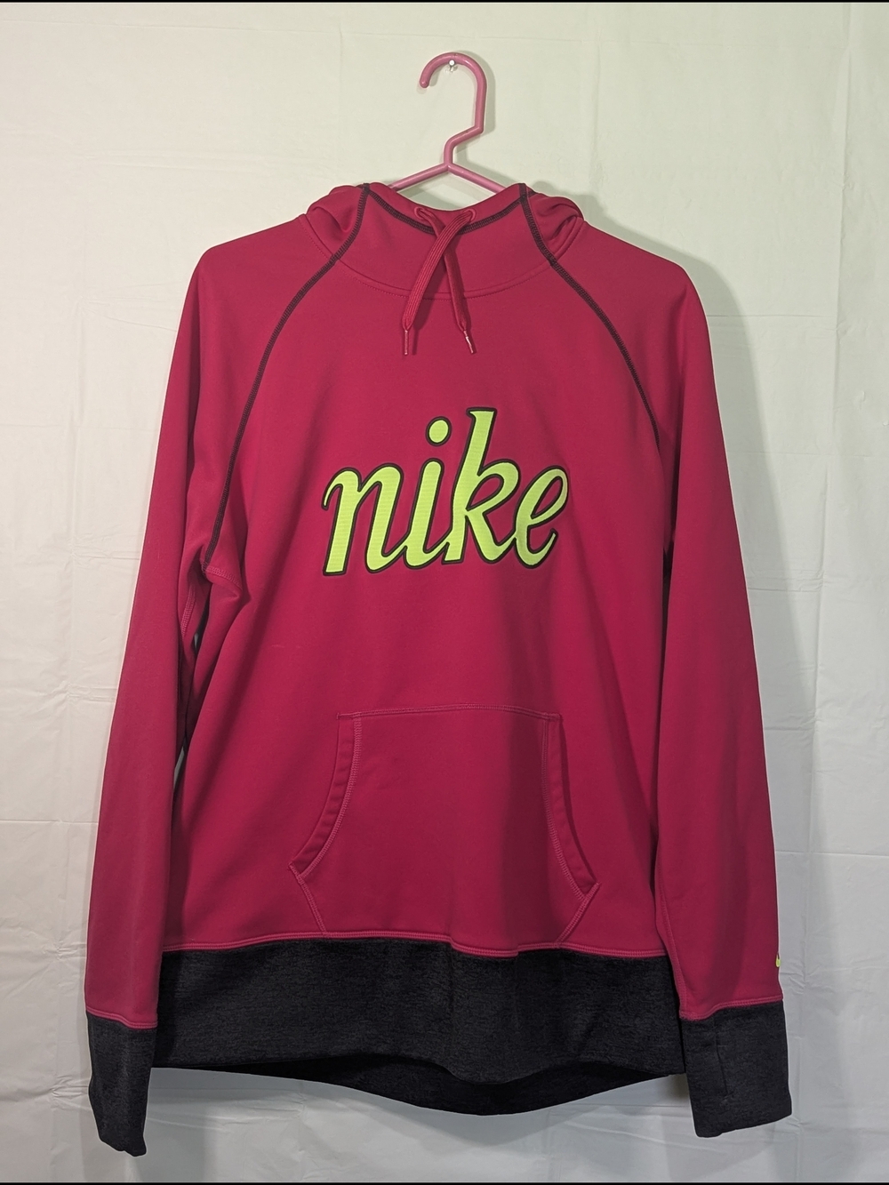 Nike Therma-FIT Hoodie XL Pink Neon Green Pullover Athletic Sweatshirt